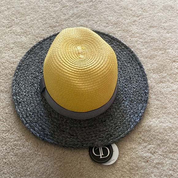 Dupatta Ukraine straw hat  NWT - Picture 3 of 11